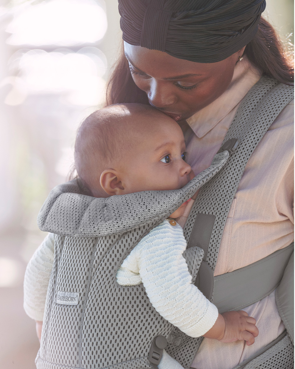 Porte-b&eacute;b&eacute; Move Mesh 3D Coloris gris  Babybj&ouml;rn