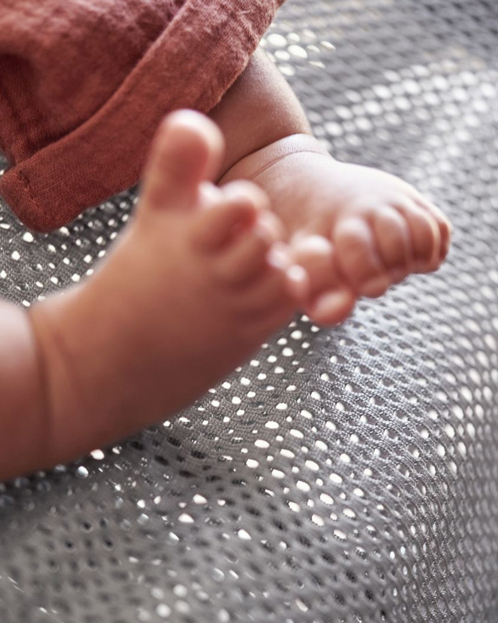 Transat Bliss Mesh Coloris gris Babybjörn