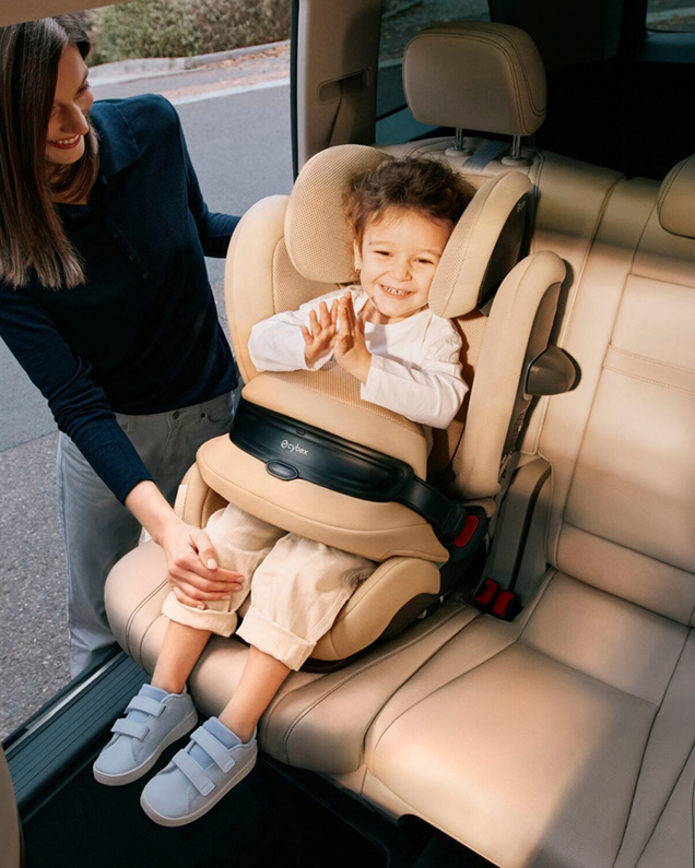 Siège auto Pallas G2 i-Size Coloris Almond Beige (Plus)  Cybex