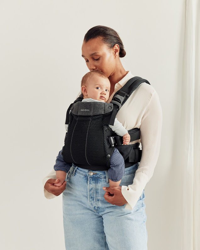 Porte-bébé Harmony Mesh 3D Coloris noir Babybjörn