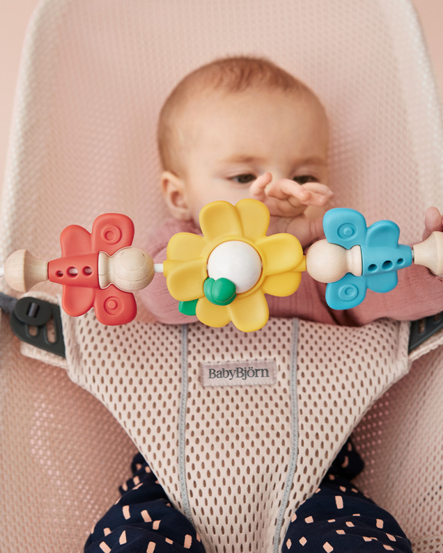 Transat Bliss Mesh Coloris rose nacré Babybjörn