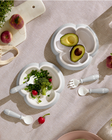 Lot de 2 assiettes et couverts Coloris gris  Babybj&ouml;rn