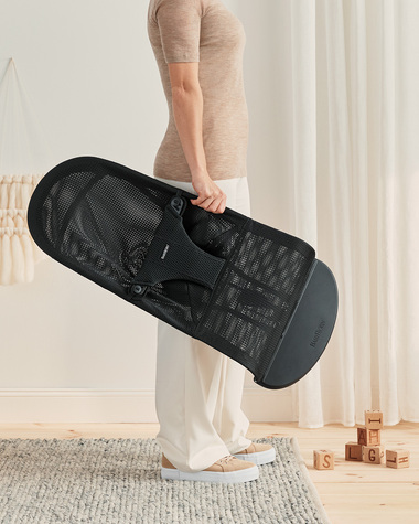 Transat Bliss Mesh Coloris noir  Babybj&ouml;rn