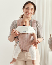 Porte-bébé Mini Mesh 3D Coloris rose poudré Babybjörn