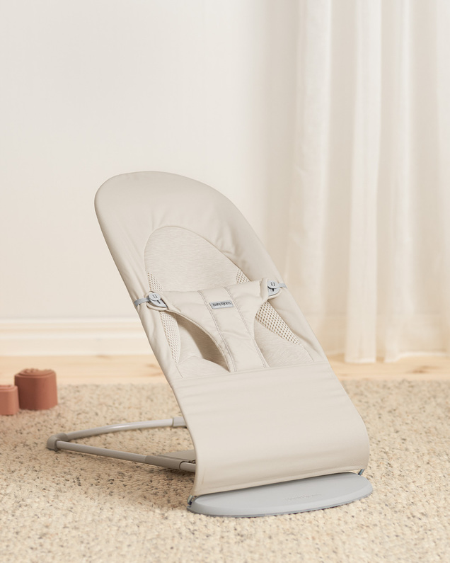 Transat Balance Soft jersey tissé Coloris beige clair Babybjörn