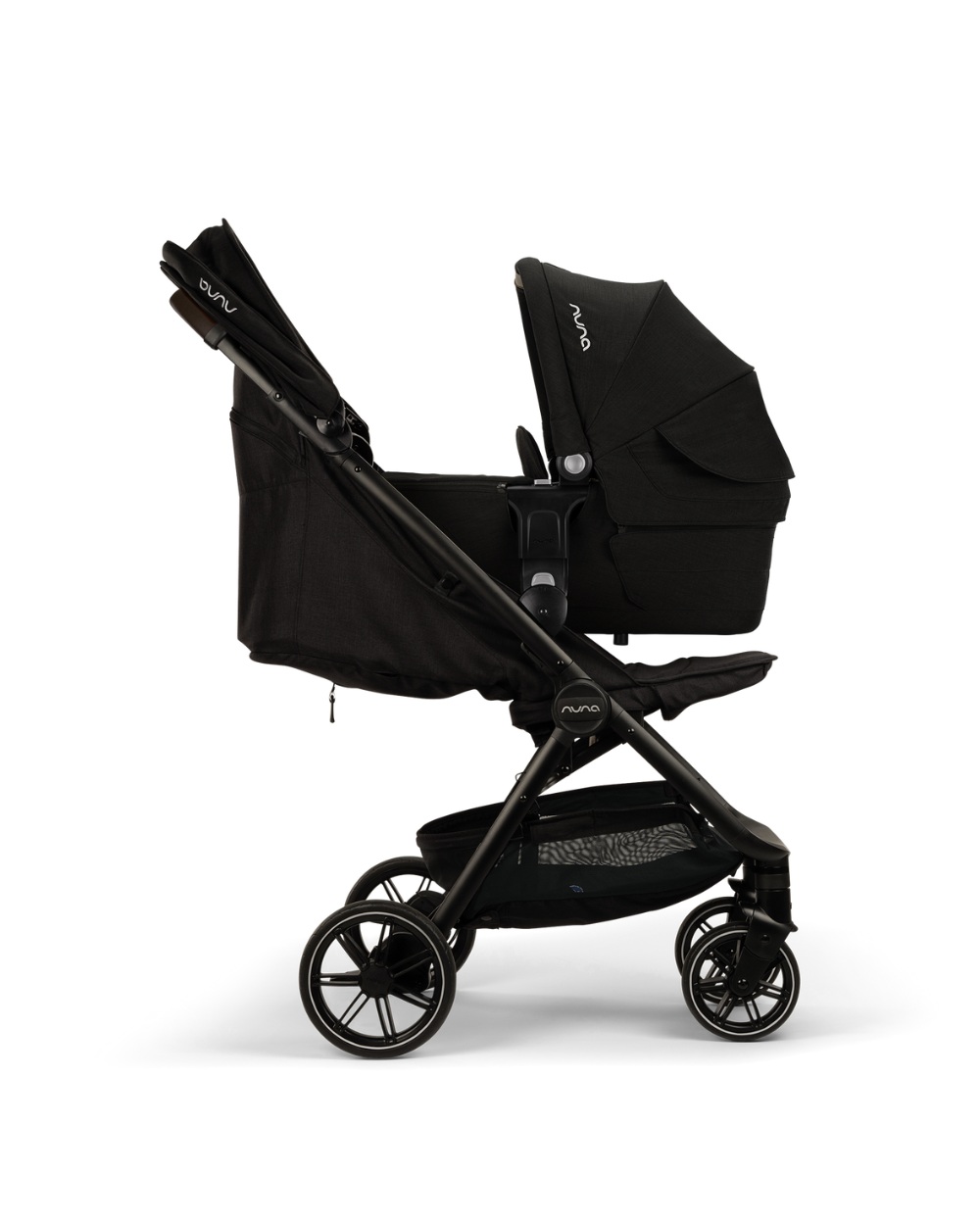 Poussette Trvl lx Coloris caviar  Nuna