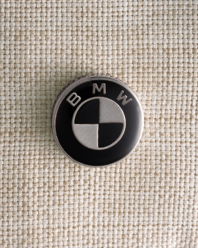 Poussette Trvl lx Nuna x BMW Coloris mica  Nuna