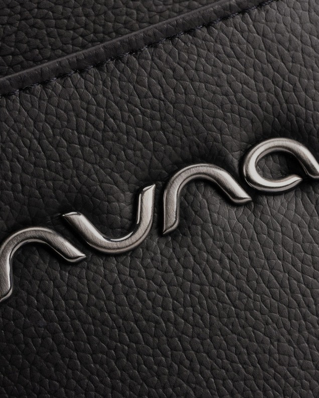 Sac à dos Essential Coloris caviar Nuna