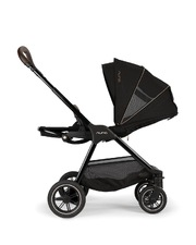 Poussette Triv Coloris riveted  Nuna