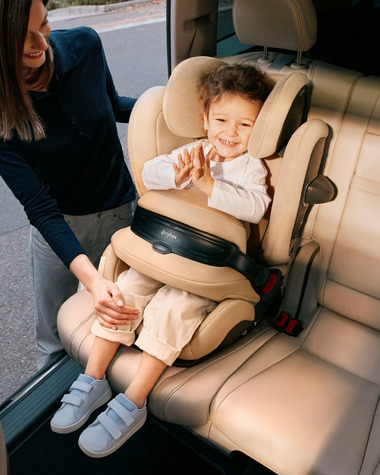 Si&egrave;ge auto Pallas G3 i-Size Coloris almond beige (Plus)  Cybex