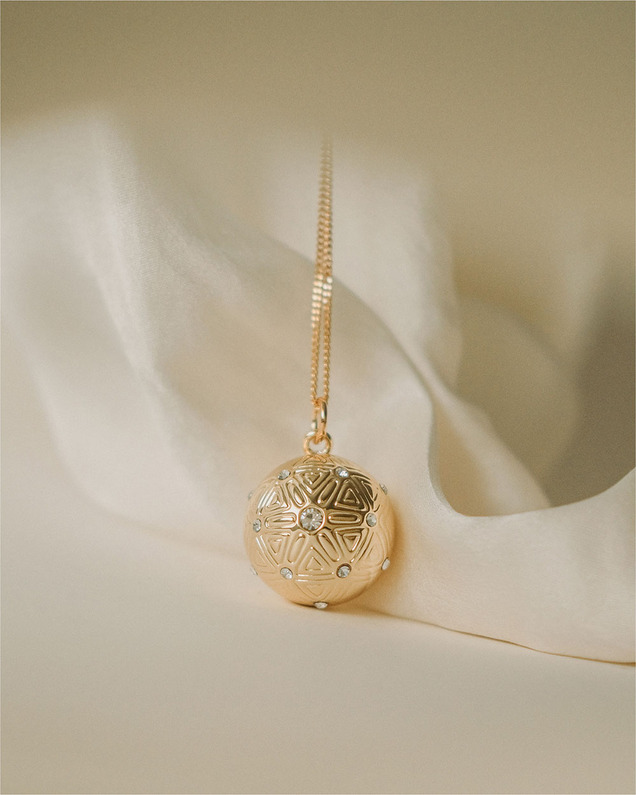 Bola de grossesse Cristal de vie Coloris Or jaune sur chaine  Ilado