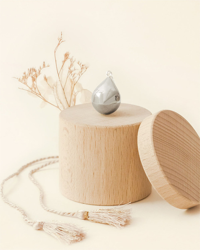 Bola de grossesse Goutte Coloris Argent sur cordon  Ilado