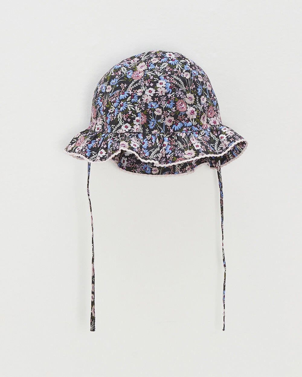 Chapeau en tissu Liberty Imprim&eacute; fleurs  Natalys
