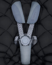 Chancelière Snogga 2 Coloris moon black Cybex
