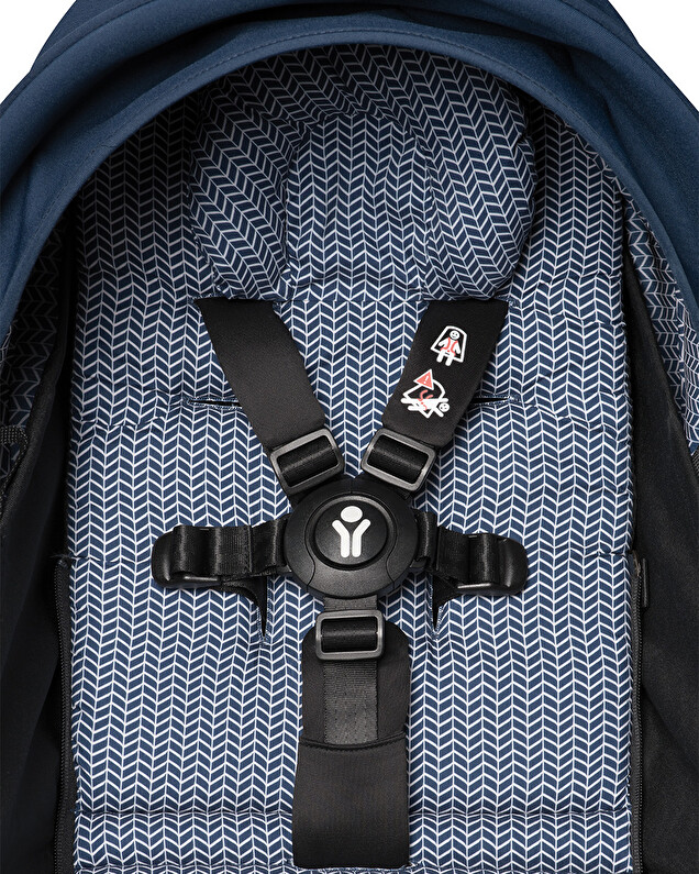 Pack poussette nouveau-né YOYO 0+ Coloris bleu marine  Stokke