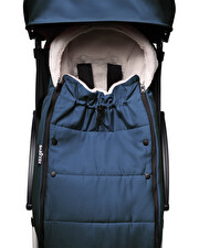 Chancelière poussette YOYO Coloris bleu marine Stokke