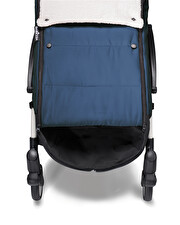 Chancelière poussette YOYO Coloris bleu marine Stokke