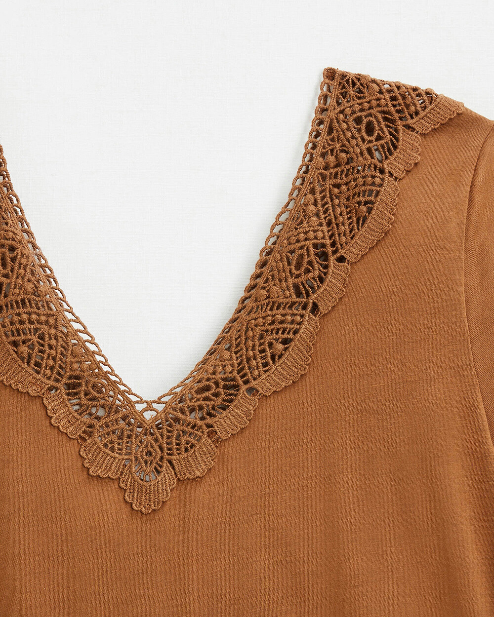 Tee-shirt camel finition dentelle En coton bio  Natalys