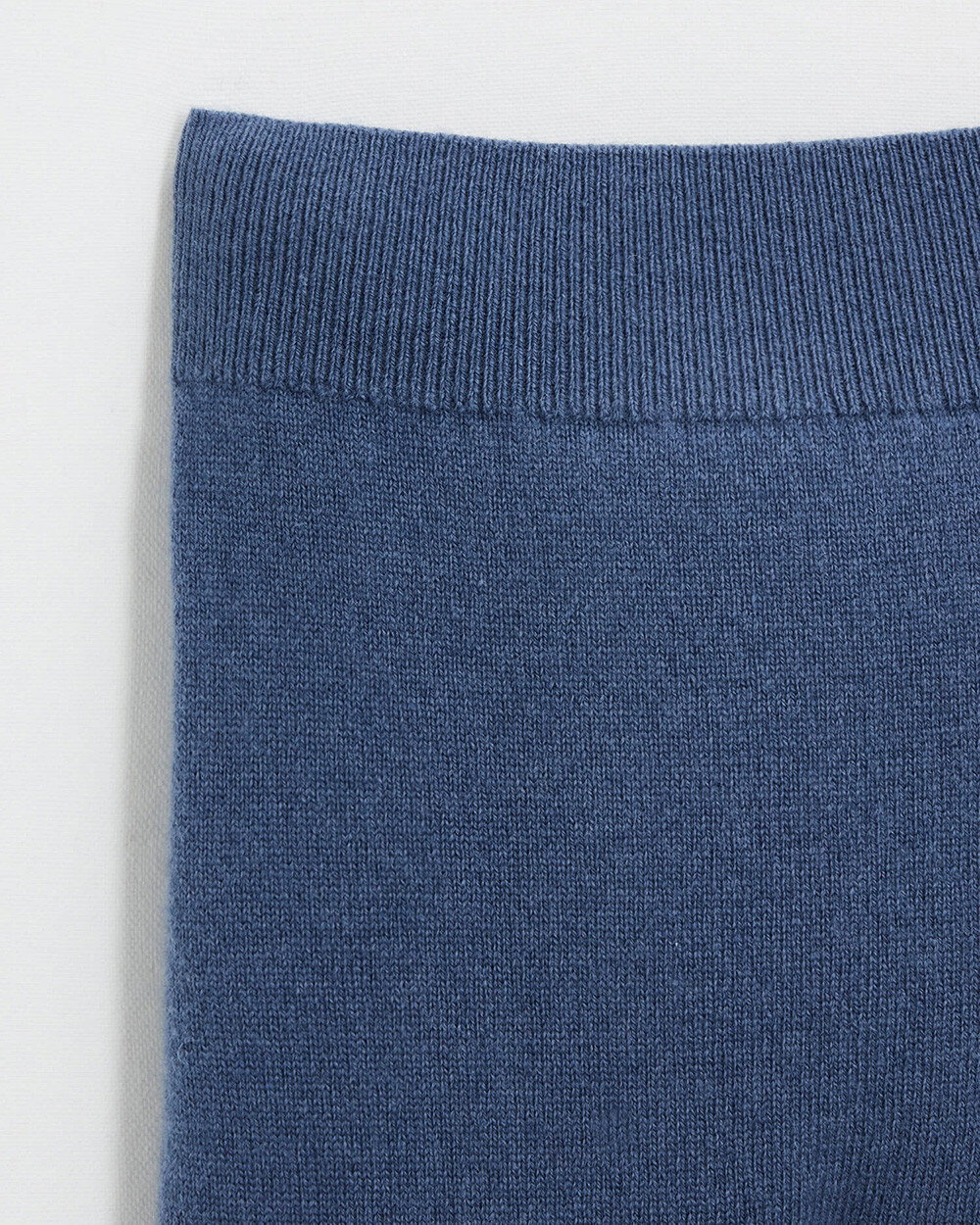 Ensemble brodé en laine mérinos Coloris Bleu Natalys