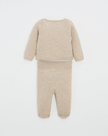 Ensemble brod&eacute; en laine m&eacute;rinos Coloris Beige  Natalys