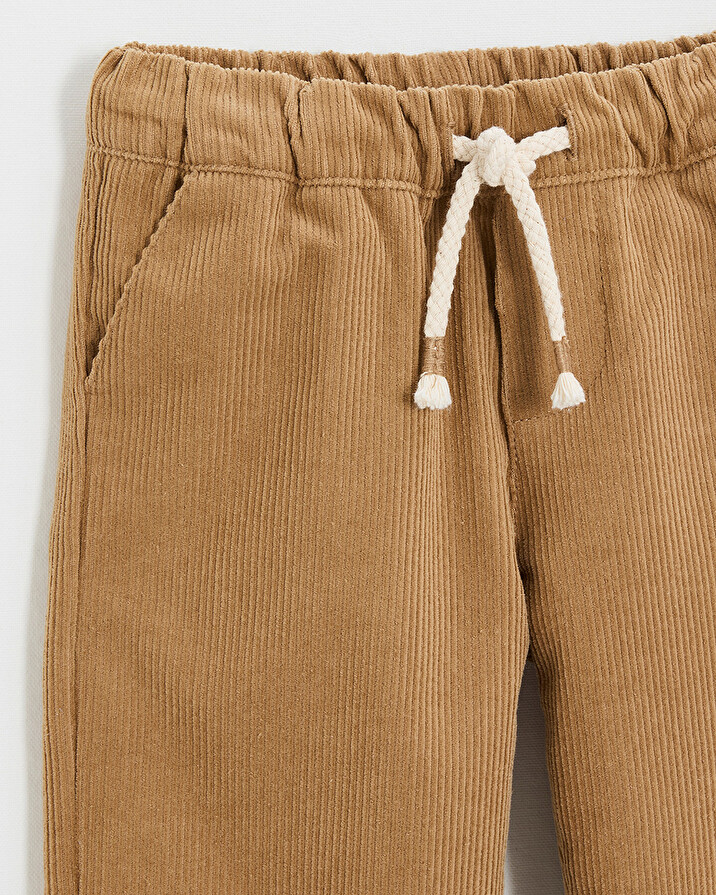 Pantalon en velours côtelé Coloris caramel Natalys