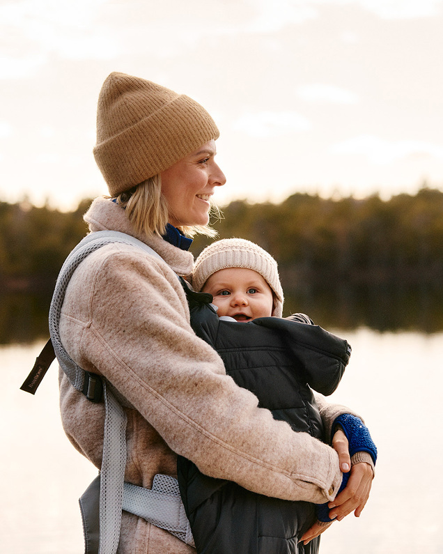 Cape d'hiver pour porte-bébé Coloris noir  Babybjörn